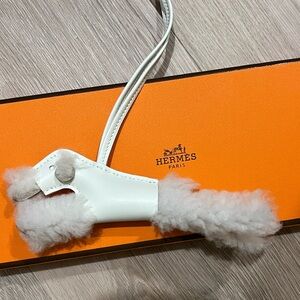 NIB Hermes Lambskin White and Cream Shearling dog poodle Milo bag charm